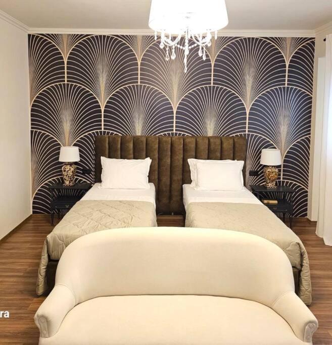 Novi'S Luxury Apartment 2 Gjirokastër Exterior foto